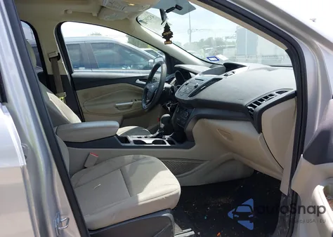 2017 Ford Escape Se from USA, damaged, VIN 1FMCU0G93HUD66976